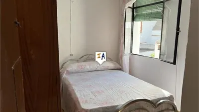 Casa en venta en Cabra, Cabra de 78.000 €
