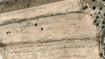 Terreno en venta en El Pinós - Pinoso - Més