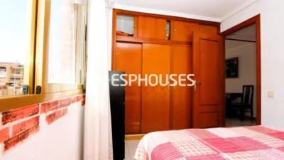 Piso en venta en Guardamar Playa - Más