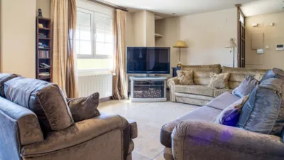 Chalet in Elda photo 23