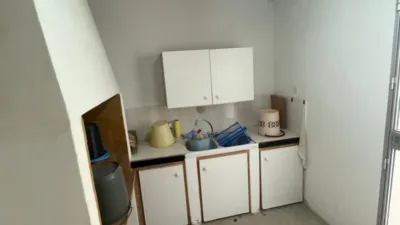 Casa – el Pinós / Pinoso, Polígono Industrial El Cabeço - Més