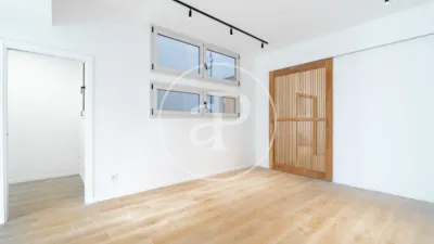 Apartamento en alquiler en Barcelona Capital - Imagen 4