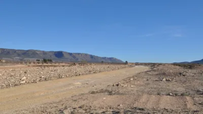 Terreno en venta en El Pinós - Pinoso - Vista 2