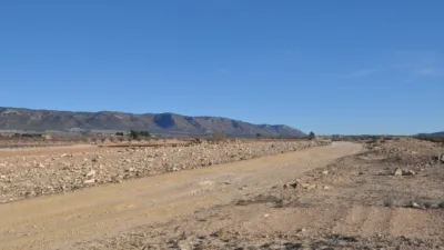 Terreno en venta en El Pinós - Pinoso - Vista 3
