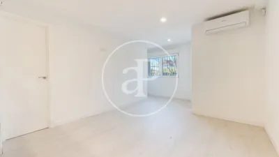 Apartment in Acacias photo 2