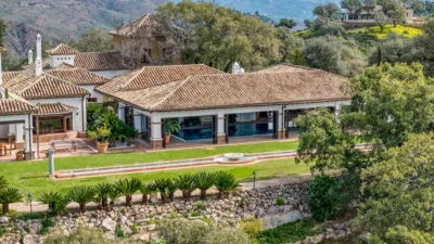 Mansion in La Mairena photo 3