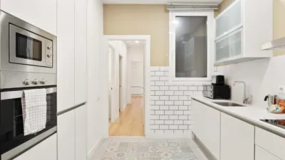 Apartamento en alquiler en Barcelona Capital - Imagen 7
