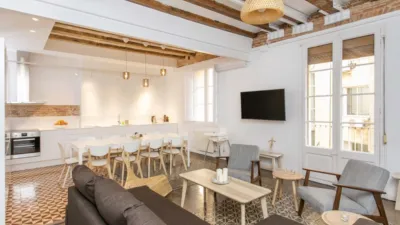 Apartamento en alquiler en Barcelona Capital - Imagen 2