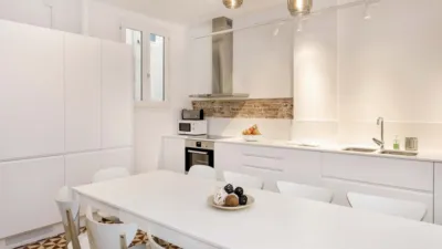 Apartamento en alquiler en Barcelona Capital - Imagen 3