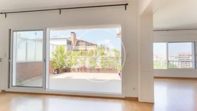 Apartamento en alquiler en Les Tres Torres - Imagen 2