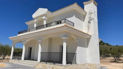 Chalet in El Pinós - Pinoso photo 46