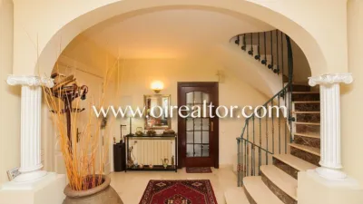 House in Alella photo 2