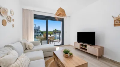 Piso – San Miguel de Salinas - Vista 2