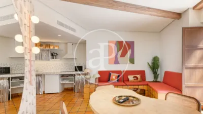 Apartment in El Mercat photo 4