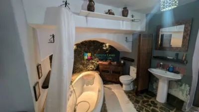House in Sierro photo 19