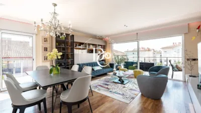 Duplex penthouse in Can Girona-Terramar-Vinyet photo 10