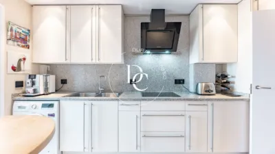 Duplex penthouse in Can Girona-Terramar-Vinyet photo 22