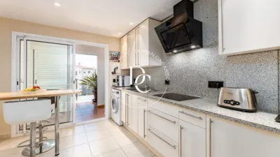 Duplex penthouse in Can Girona-Terramar-Vinyet photo 23