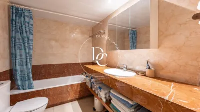 Duplex penthouse in Can Girona-Terramar-Vinyet photo 30