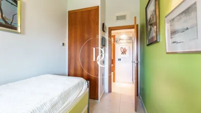 Duplex penthouse in Can Girona-Terramar-Vinyet photo 33