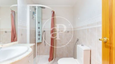 Duplex Penthouse in Sant Pau photo 18