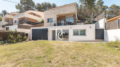 House in Canyelles photo 2