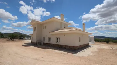 Chalet in El Pinós - Pinoso photo 38