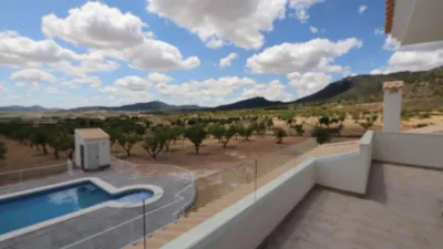 Chalet in El Pinós - Pinoso photo 4
