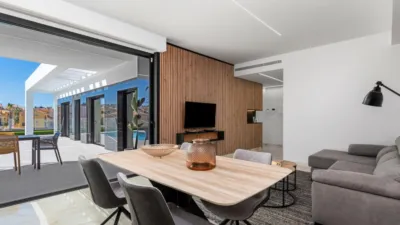 Casa – Algorfa, Urbanización Montemar - Més