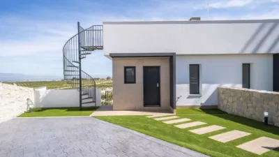 Casa – Algorfa, Urbanización Montemar - Més