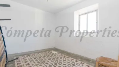 House in Canillas de Albaida photo 13