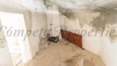 House in Canillas de Albaida photo 17