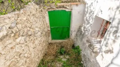 House in Canillas de Albaida photo 21
