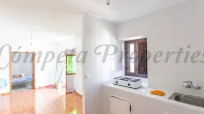 House in Canillas de Albaida photo 5