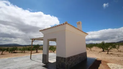 Chalet in El Pinós - Pinoso photo 14
