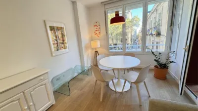 Apartamento en alquiler en Barcelona Capital - Imagen 2