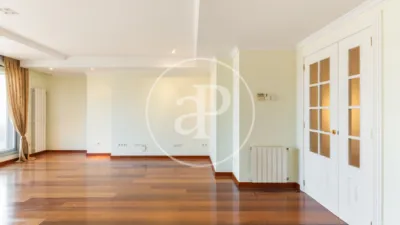 Apartamento en alquiler en El Pla del Remei - Imagen 3