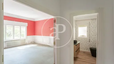 House in Villafranca del Castillo photo 12