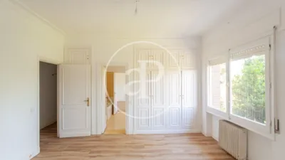 House in Villafranca del Castillo photo 36