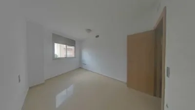 Apartment on Carrer de la Cerdanya photo 17