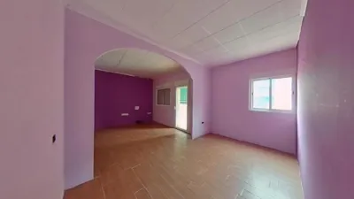 Apartment on Grups Santa Margarita Street photo 9