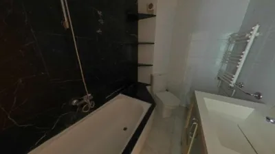 Apartment on Carrer de Picañol photo 12