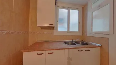 Apartment on Carrer de Manresa photo 4
