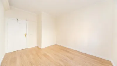 Apartment on Carrer del Doctor Zamenhof photo 10
