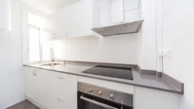 Apartment on Carrer del Doctor Zamenhof photo 2