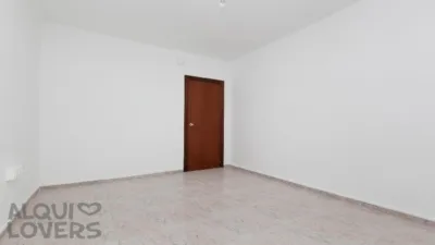 Apartment on Carrer de Victòria photo 25