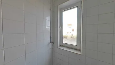 Nave industrial en venta en Avenida Belga, Noreña de 129.960 €