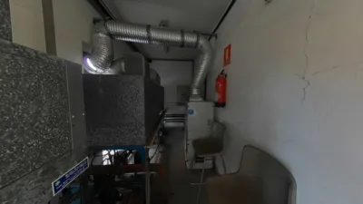 Nave industrial en venta en Avenida Belga, Noreña de 129.960 €