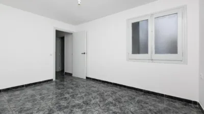 Apartment on Avenida Guifre El Pelos photo 11
