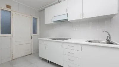 Apartment on Avenida Guifre El Pelos photo 2